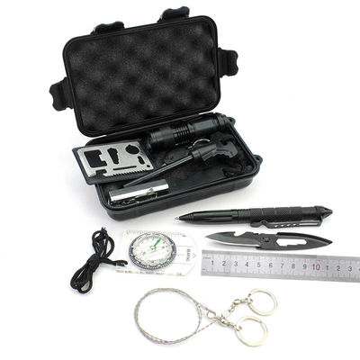 Equipamento de sobrevivência de acampamento ao ar livre Kit de emergência de primeiros socorros essencial para a sobrevivência ao ar livre