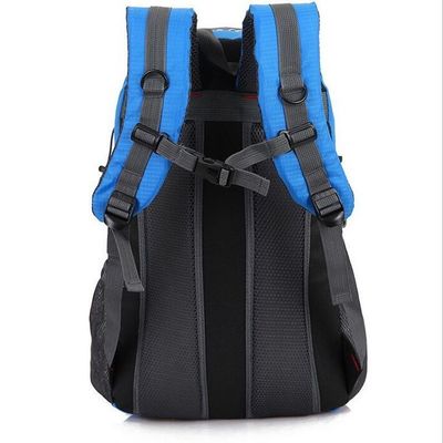 Estilo simples e design leve Mochila esportiva ao ar livre para acampar Viagens de caminhada