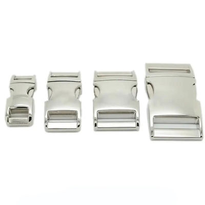 Colarinho de cão resistente a altas temperaturas 20 mm Curva de metal de liberação lateral Paracord Buckle