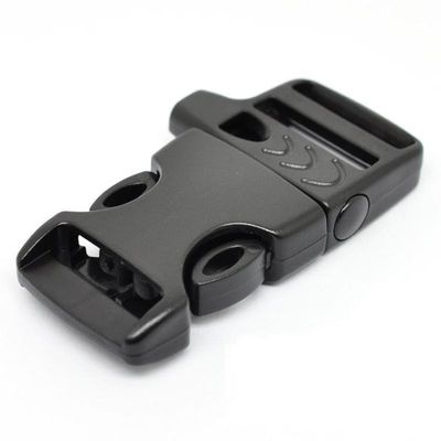 15mm Curved Side Release Paracord Whistle Buckle em embalagem Tamanho 3.00cm * 2.00cm * 0.50cm